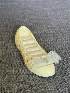 Women's Ring Holder Bow Ballet Flat with Gem Detail